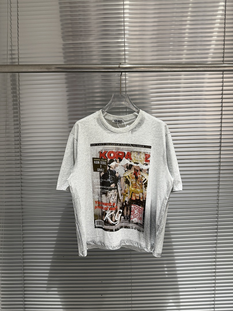 Streetwear Brand Vintage - 2026年夏ファッションブランドマガジンポスターTシャツ ヴィンテージ風 ダメージ加工 ウォッシュドプリント オーバーサイズ 半袖